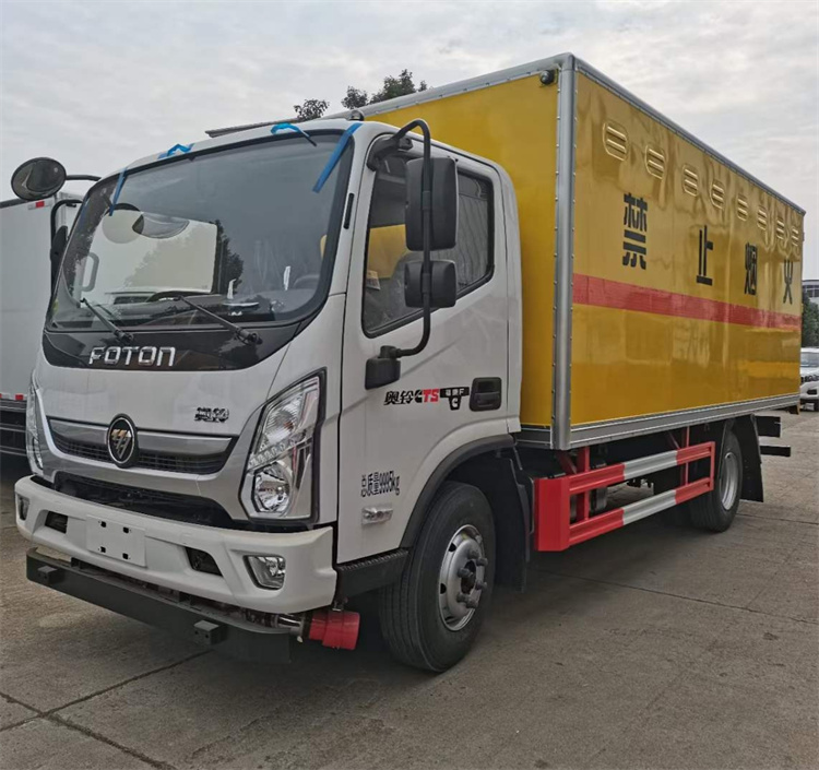 福田奧鈴爆破器材運(yùn)輸車(chē),5噸爆破車(chē)