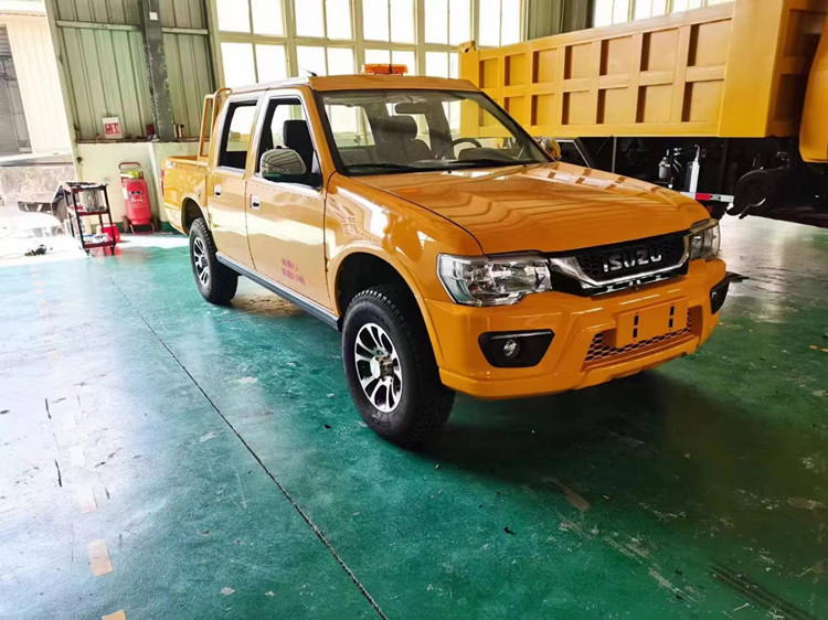 慶鈴皮卡雙排座礦用指揮車,礦山5座運(yùn)人車輛